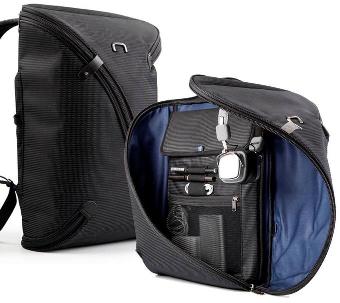 Universal backpack with intelligent internal modular organizers UNO I NIID